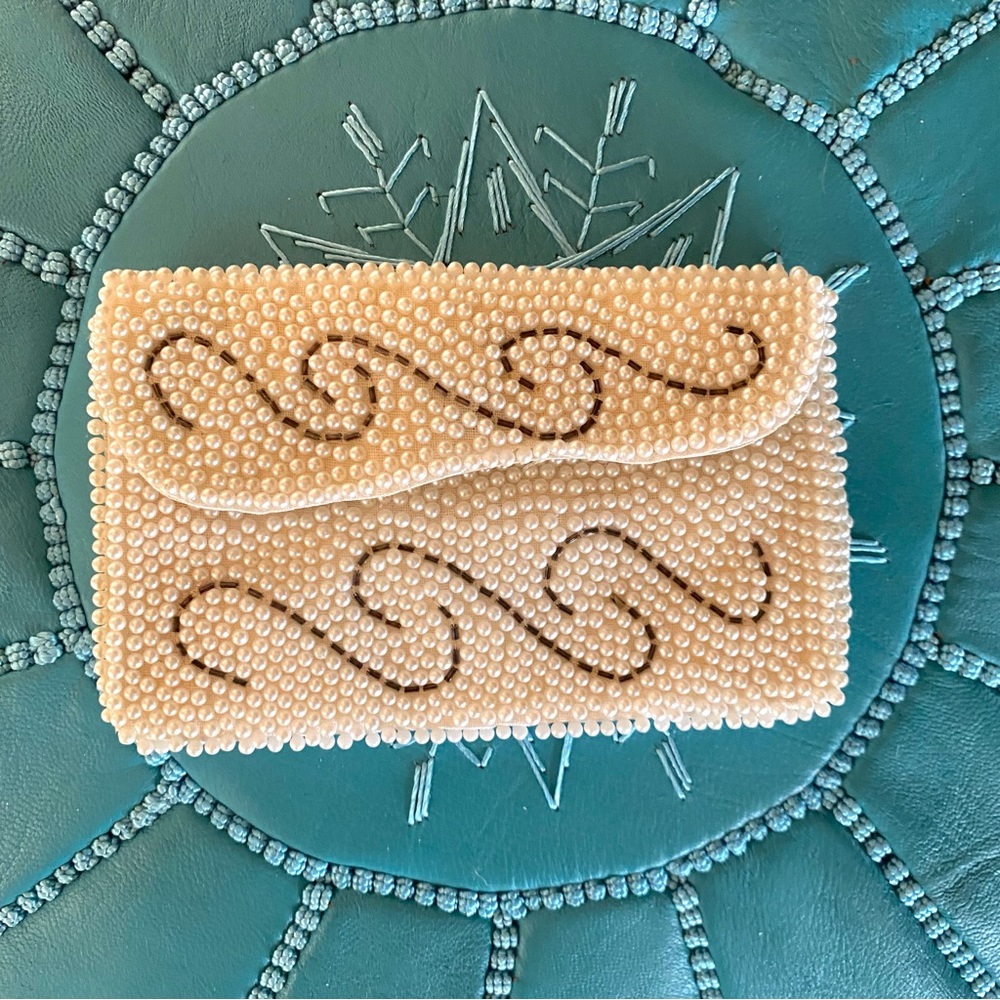 VTG Faux Pearl Beaded Coin Purse by Susan 1950s/60s